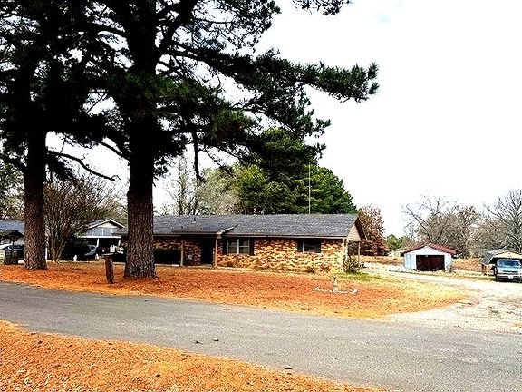 2nd image of 1525 Mansfield Rd