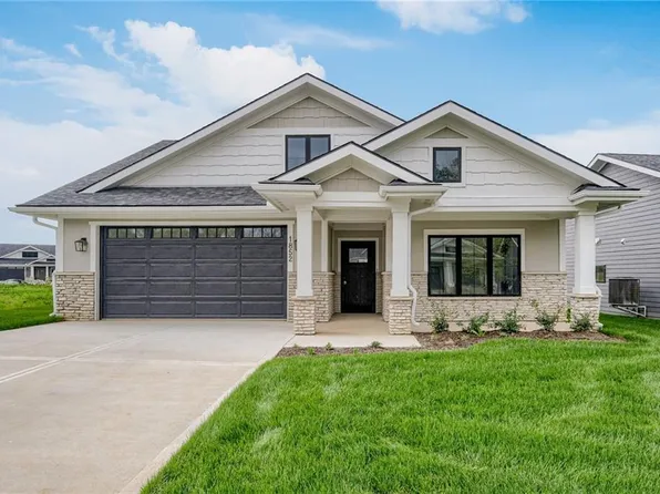 1852 Vintage Ln, Liberty, MO 64068