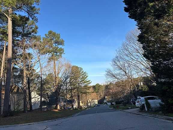 4th image of 5100 Starcross Ln