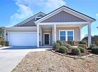 118 Walking Stick Way, Pelzer, SC 29669