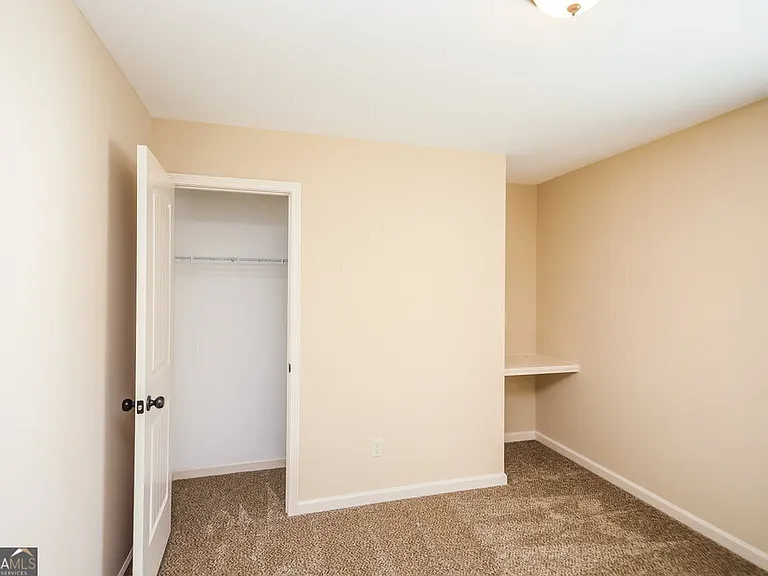 981 West Ave — Photo 11