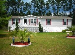 231 Sparrow Rd, Overstreet, FL 32465