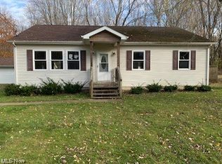 8006 Ninevah Rd, Geneva, OH 44041