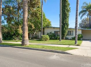 19500 Strathern St, Reseda, CA 91335