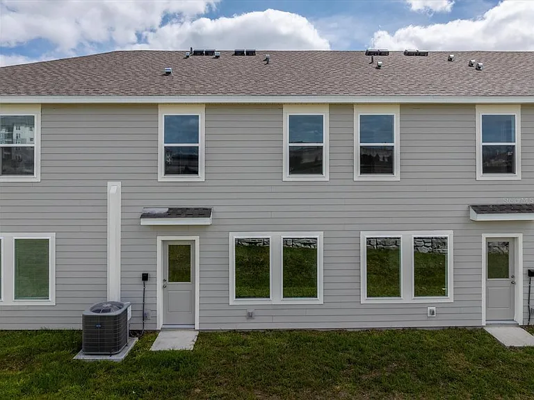 862 Lynx St — Photo 24