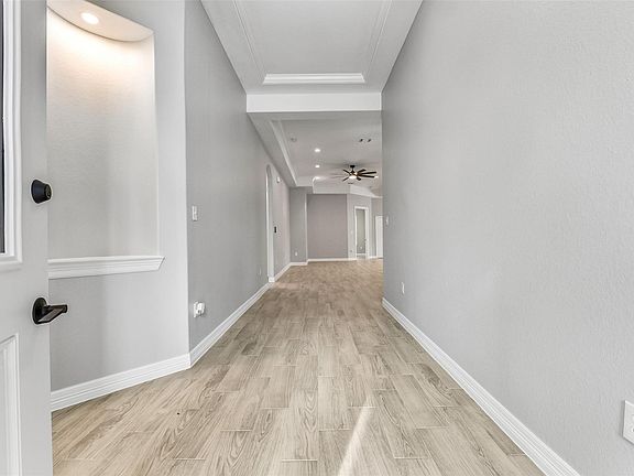 4th image of 1518 Oleander Drive