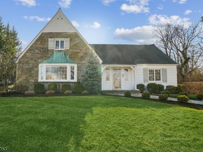 38 Pine Ave, Madison, NJ, 07940