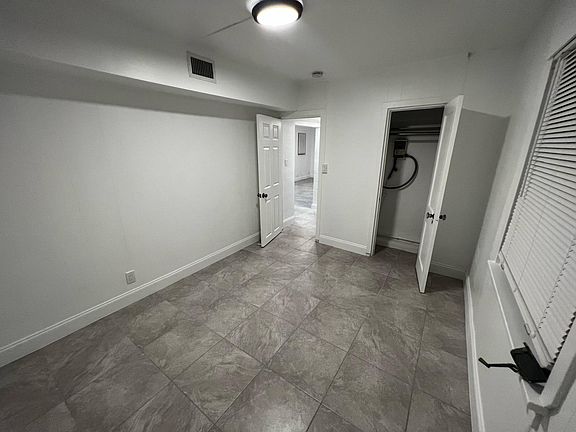 5th image of 614 S K St