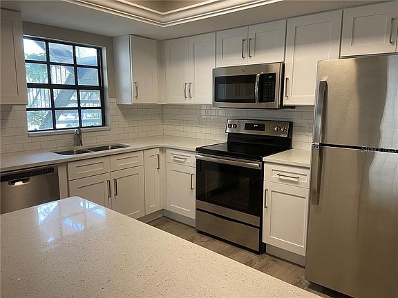 4th image of 4119 Ashford Green Pl #103