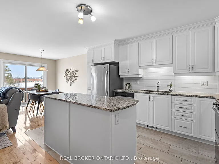 336 Twilight Ave — Photo 12