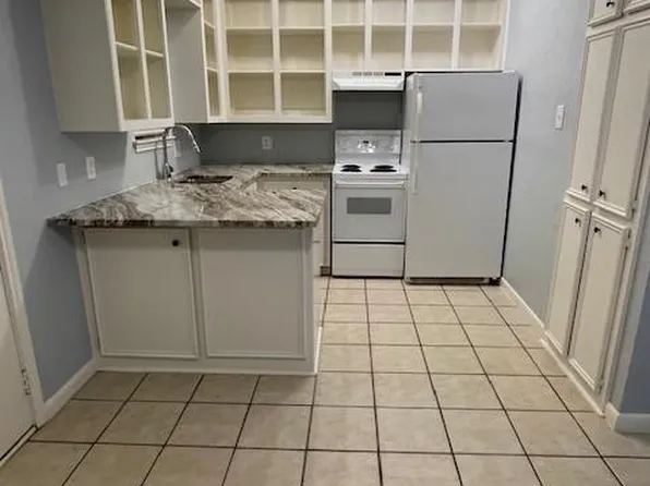 4401 Speedway APT 109, Austin, TX 78751