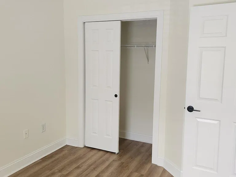 766 Algonquin Dr #F — Photo 15