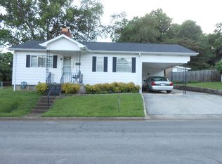 109 Tilden Rd, Oak Ridge, TN 37830