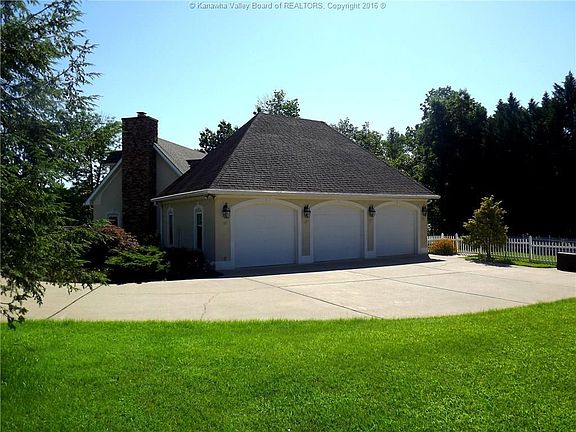 4th image of 1049 Quail Pointe Dr