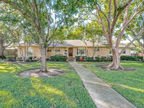 4146 Meadowdale Ln, Dallas, TX 75229