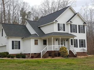 6070 Beaver Spring Rd, Gloucester, VA 23061
