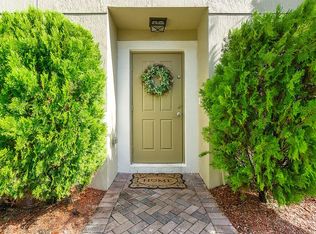 5921 Glasgow Way, Fort Lauderdale, FL 33321