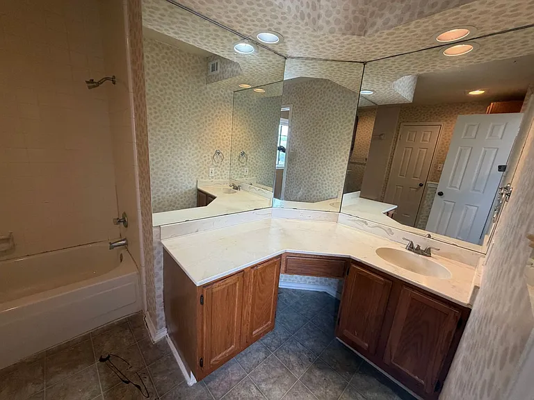 9601 Forest Ln #1521O — Photo 10