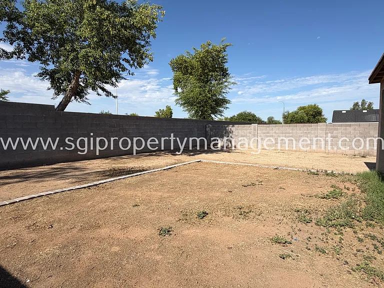 1541 W Saint Kateri Dr — Photo 16