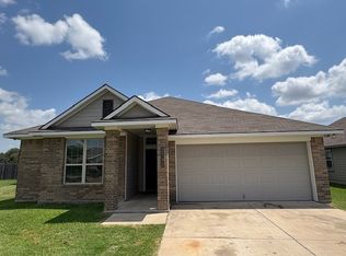 2702 Sentinel Ct, Bryan, TX 77803