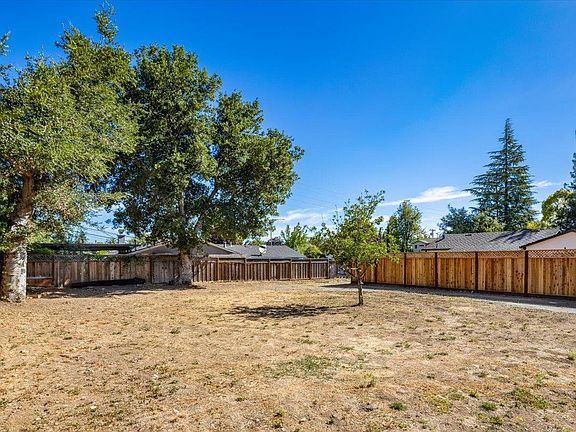 4th image of 16153 Los Gatos Almaden Rd Parcel 2