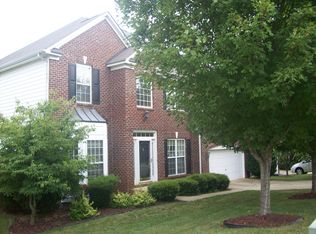 8216 Abbottsgate Ln, Charlotte, NC 28269