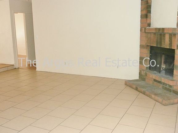 4th image of 4417 W Lewis Ave