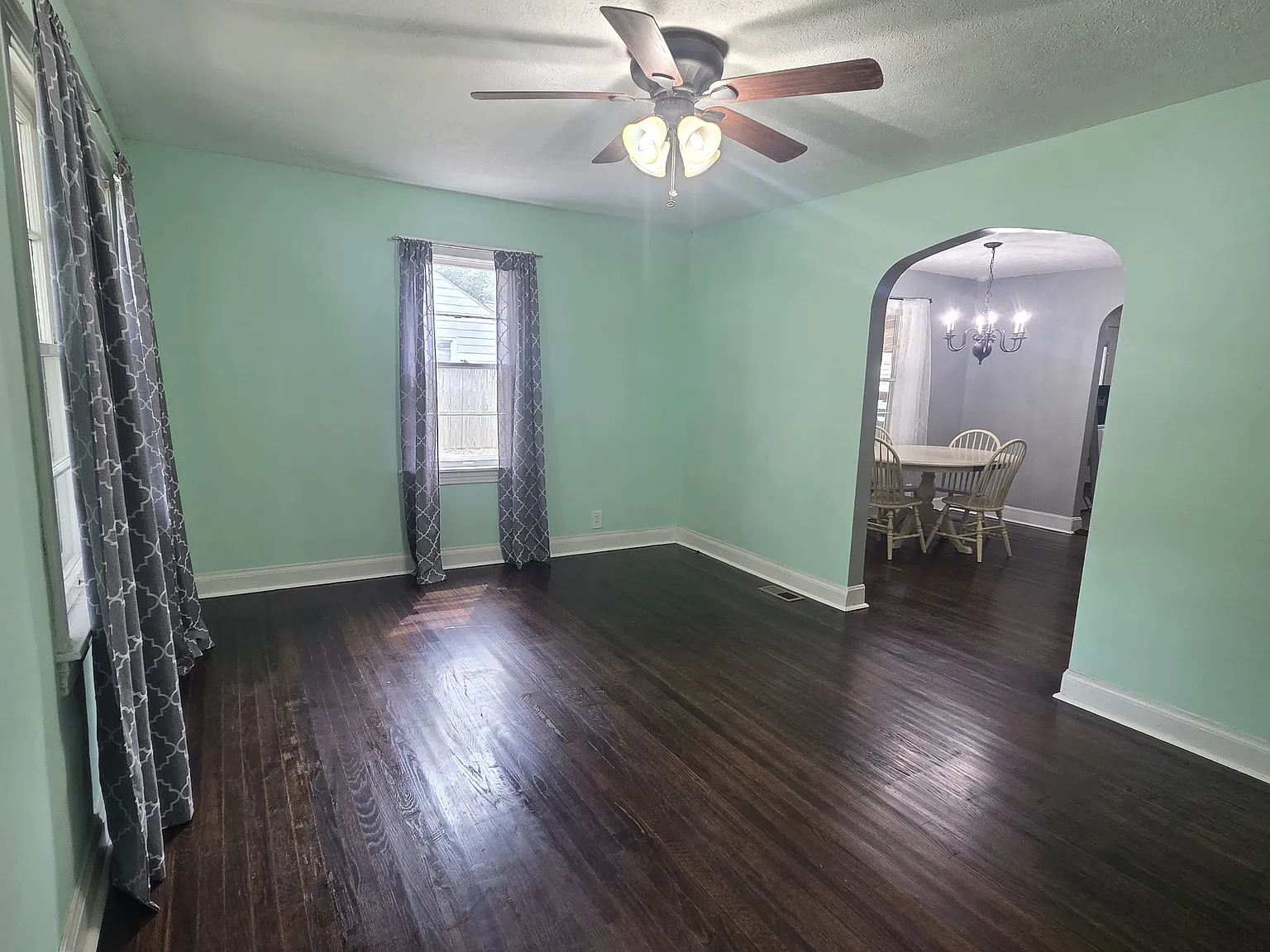 2 bed, 864 sqft, $1,500 — Photo 4