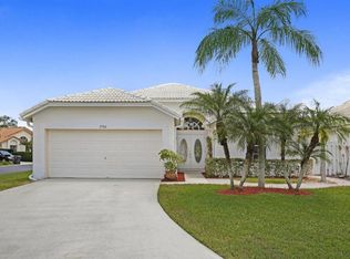 2706 Fairway Cove Ct, Wellington, FL 33414
