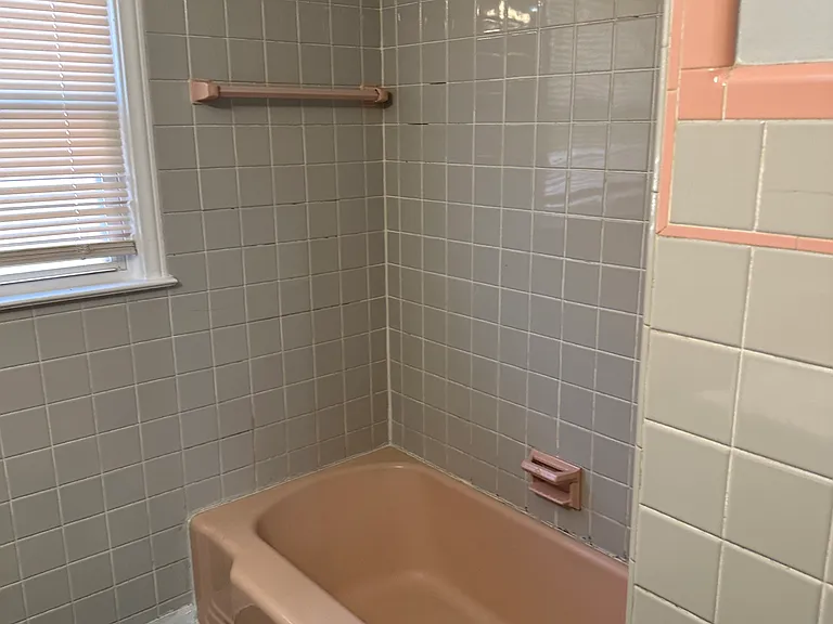 20748 Cyman Ave — Photo 15