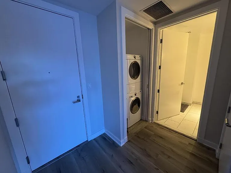 4471 Dean Martin Dr #302 — Photo 12