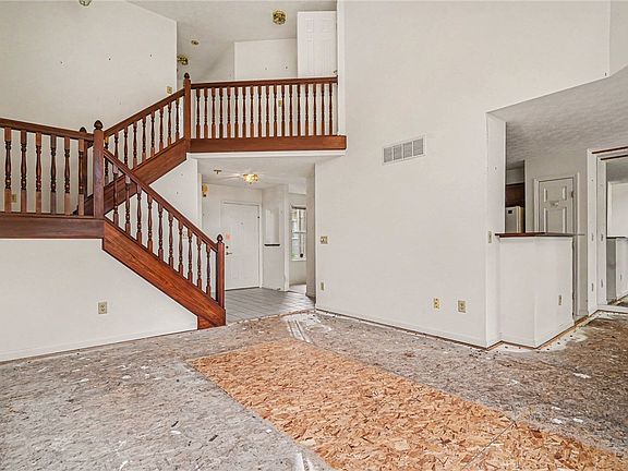5th image of 3938 Cold Stream Way