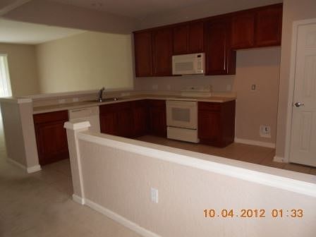 2nd image of 946 Rock Harbor Ave