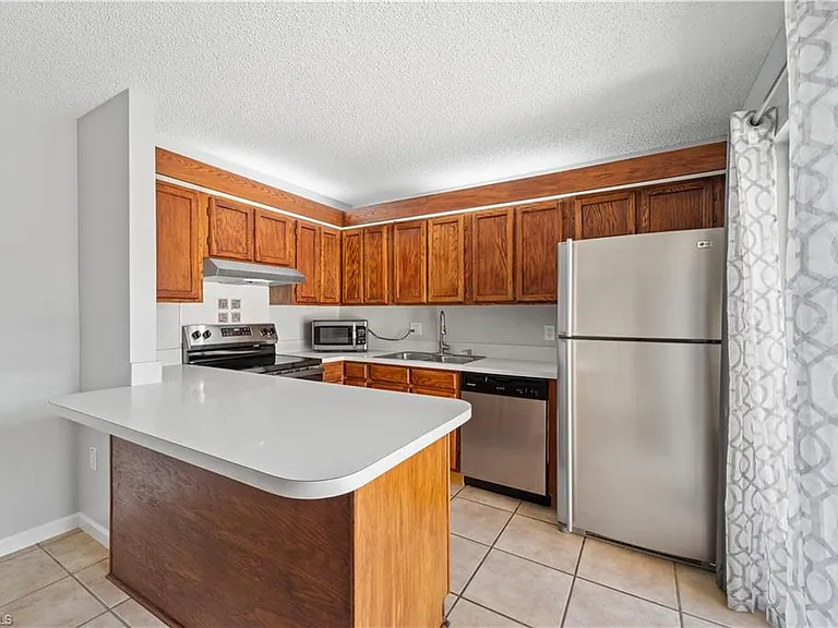 5212 Cedarbend Dr #1 — Photo 6