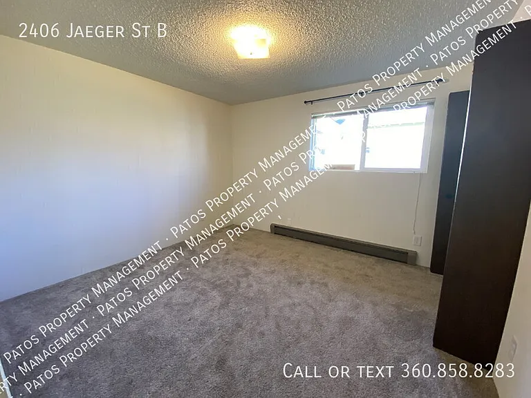 2406 Jaeger St #B — Photo 11