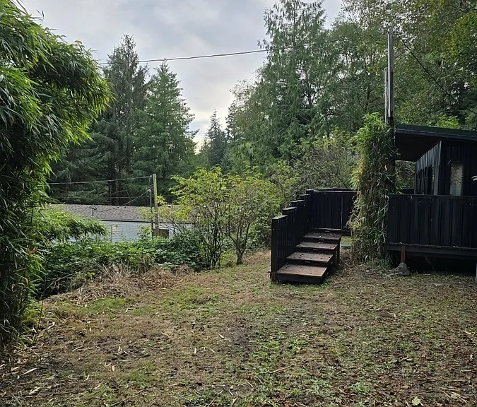 1645 Deer Rd — Photo 32