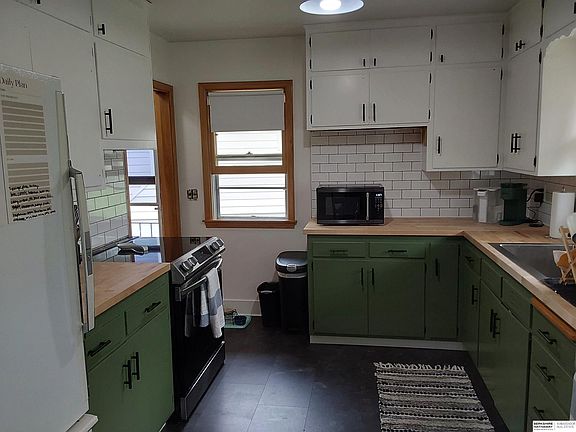 2nd image of 7027 S 39th Ave