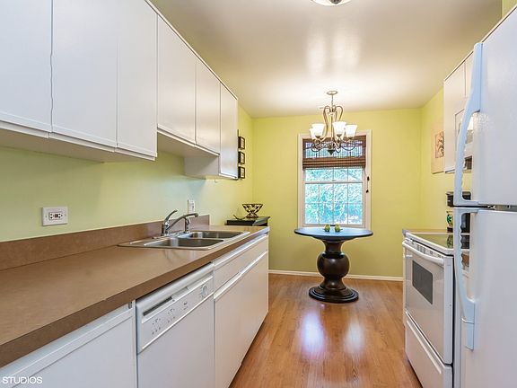 5th image of 1501 Oak Ave APT 307