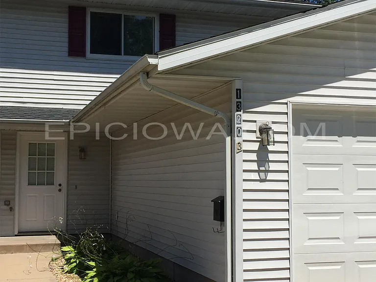 1320 Daleview Dr #3 — Photo 3