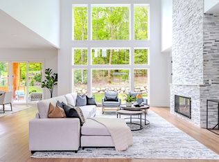 60 Old Littleton Rd, Harvard, MA 01451