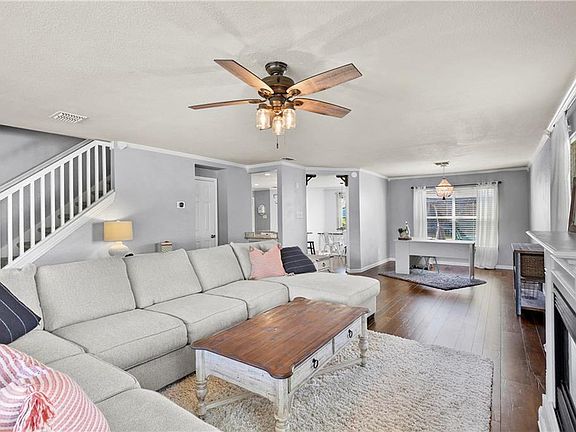 5th image of 12503 Melrose Ln