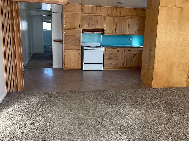 1307 Wyoming St — Photo 2