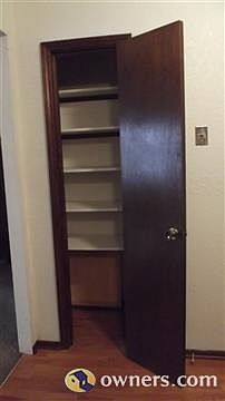 Kitchen, Large Pantry