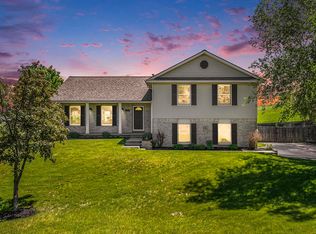 1344 Farmington Dr, Traverse City, MI 49696