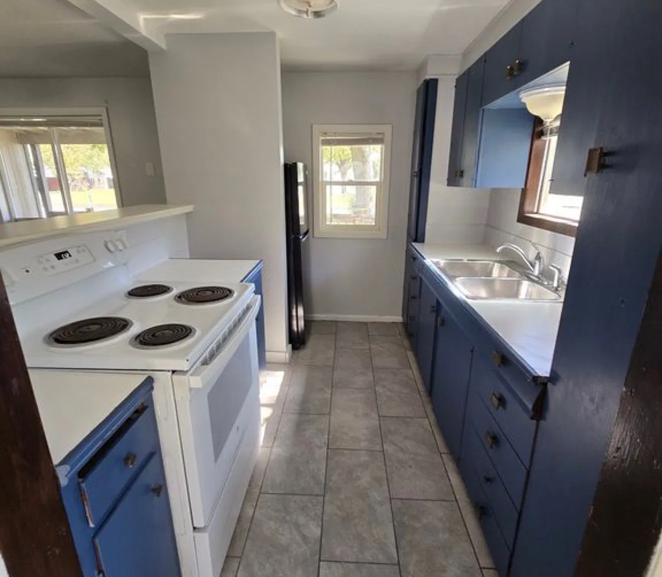 2 bed, 910 sqft, $1,000 — Photo 3