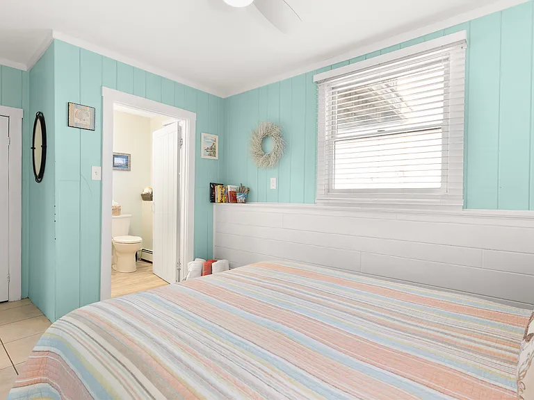 268 Northern Blvd — Photo 20