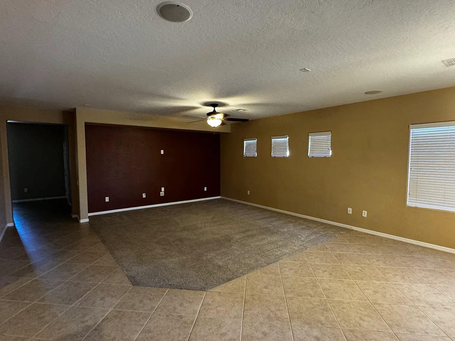 3 bed, 1918 sqft, $2,100 — Photo 3