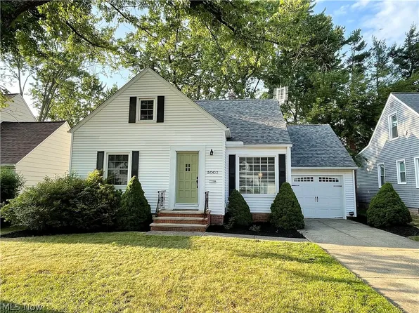 5003 Oakland Dr, Lyndhurst, OH 44124