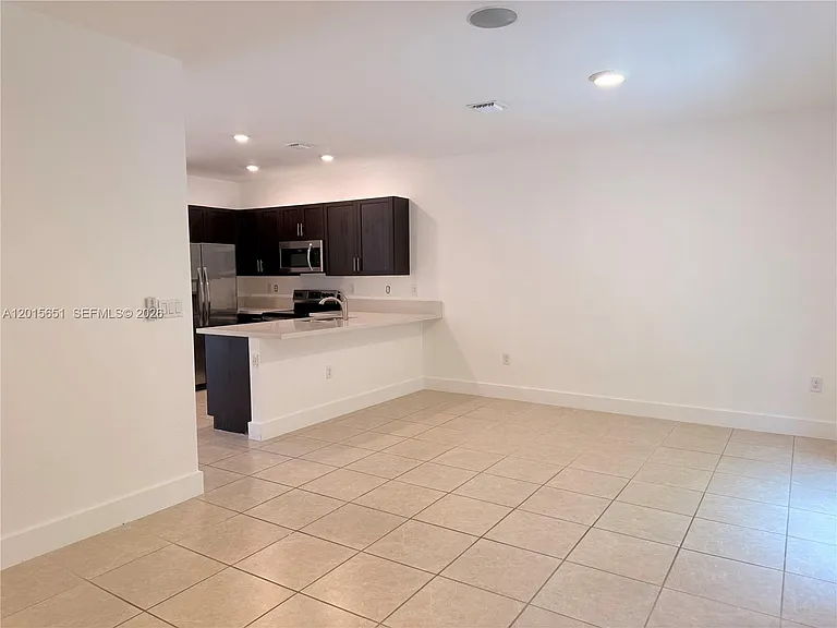 1328 SE 26th Ter — Photo 10