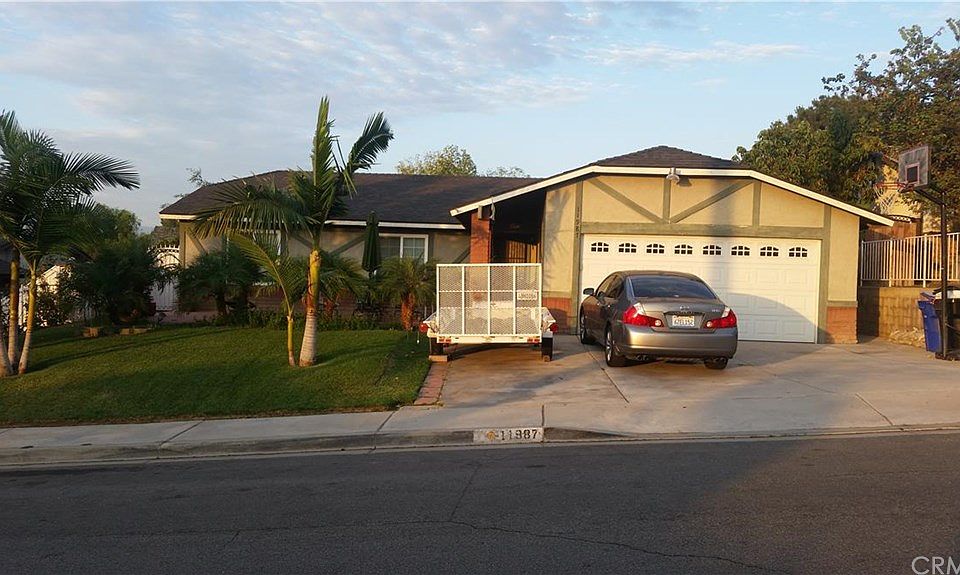 1st image of 11987 Jasmine Pl